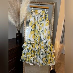 [NWT] White & Lemon Print Skirt – High-Waisted, Ruffled Chiffon, Size [S-M]